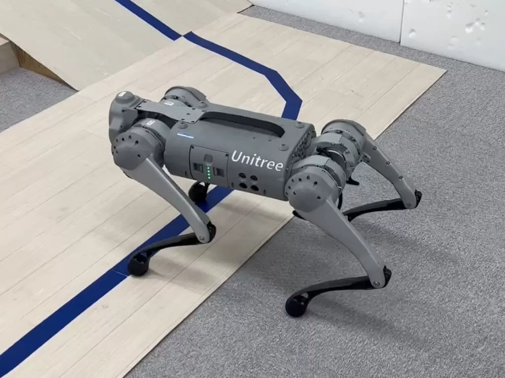陸上ドローン・ロボットGPSサービス